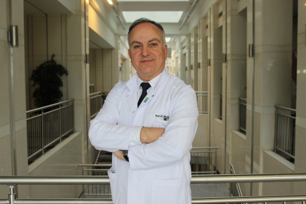 doctor Seref Komurcu